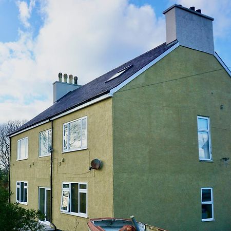Clydfan Apartment Holyhead Exterior photo