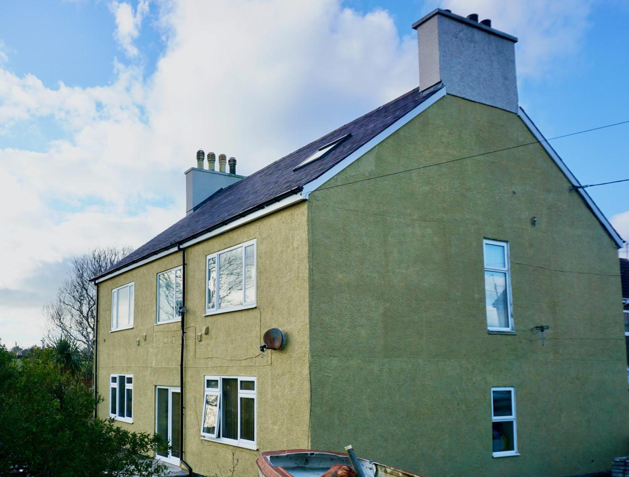 Clydfan Apartment Holyhead Exterior photo
